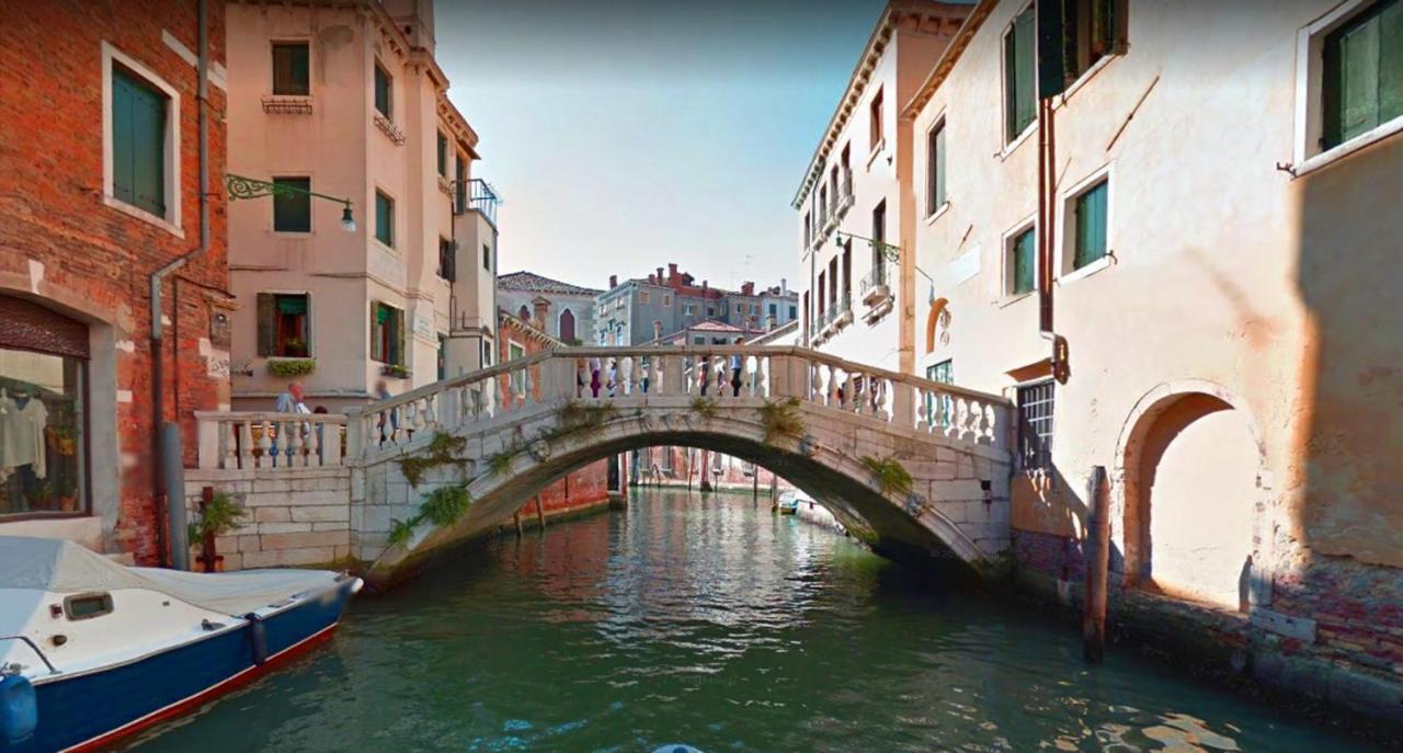 Ca' Dei Nomboli Canal View Venecia Exterior foto